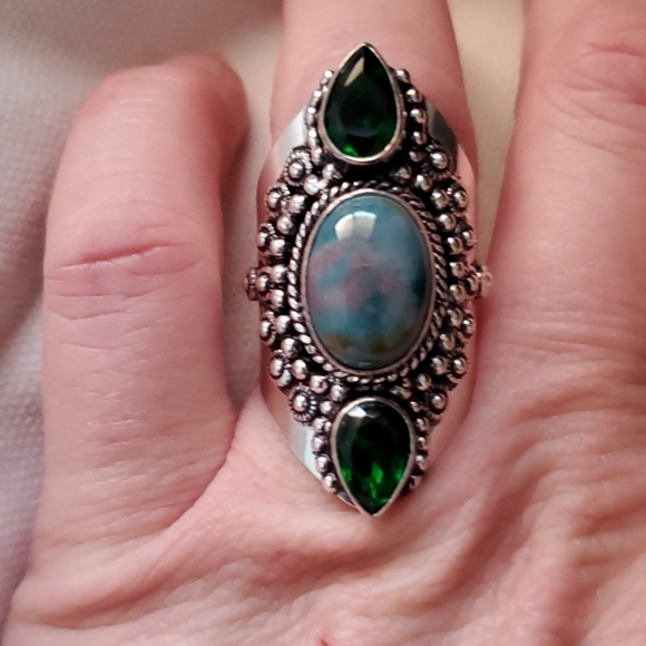New Bloodstone & Peridot 925 Silver Statement Ring. - Picture 16 of 16
